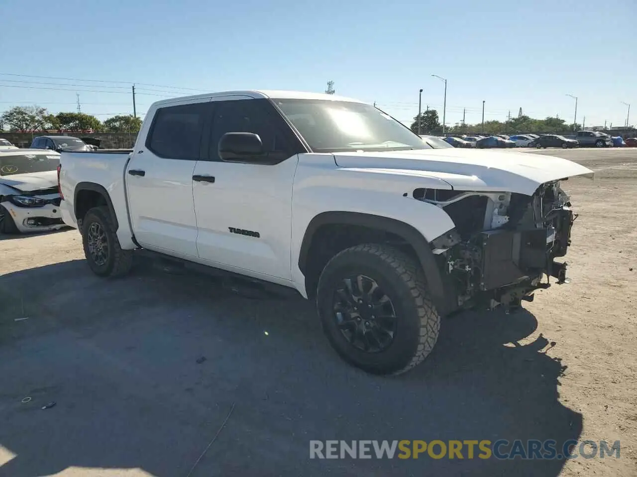 4 Photograph of a damaged car 5TFLA5DB5RX220516 TOYOTA TUNDRA 2024