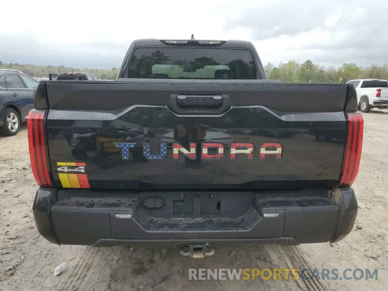 6 Photograph of a damaged car 5TFLA5DB6RX161055 TOYOTA TUNDRA 2024