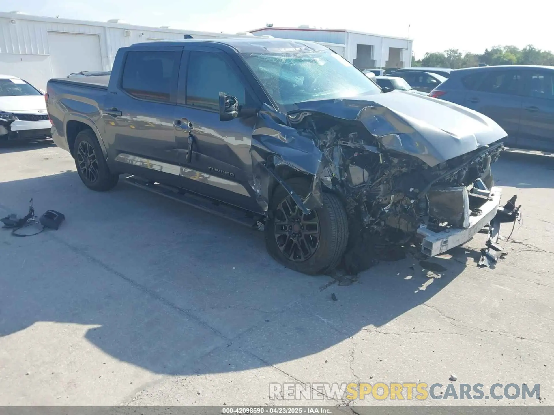 1 Photograph of a damaged car 5TFLA5DB6RX210996 TOYOTA TUNDRA 2024
