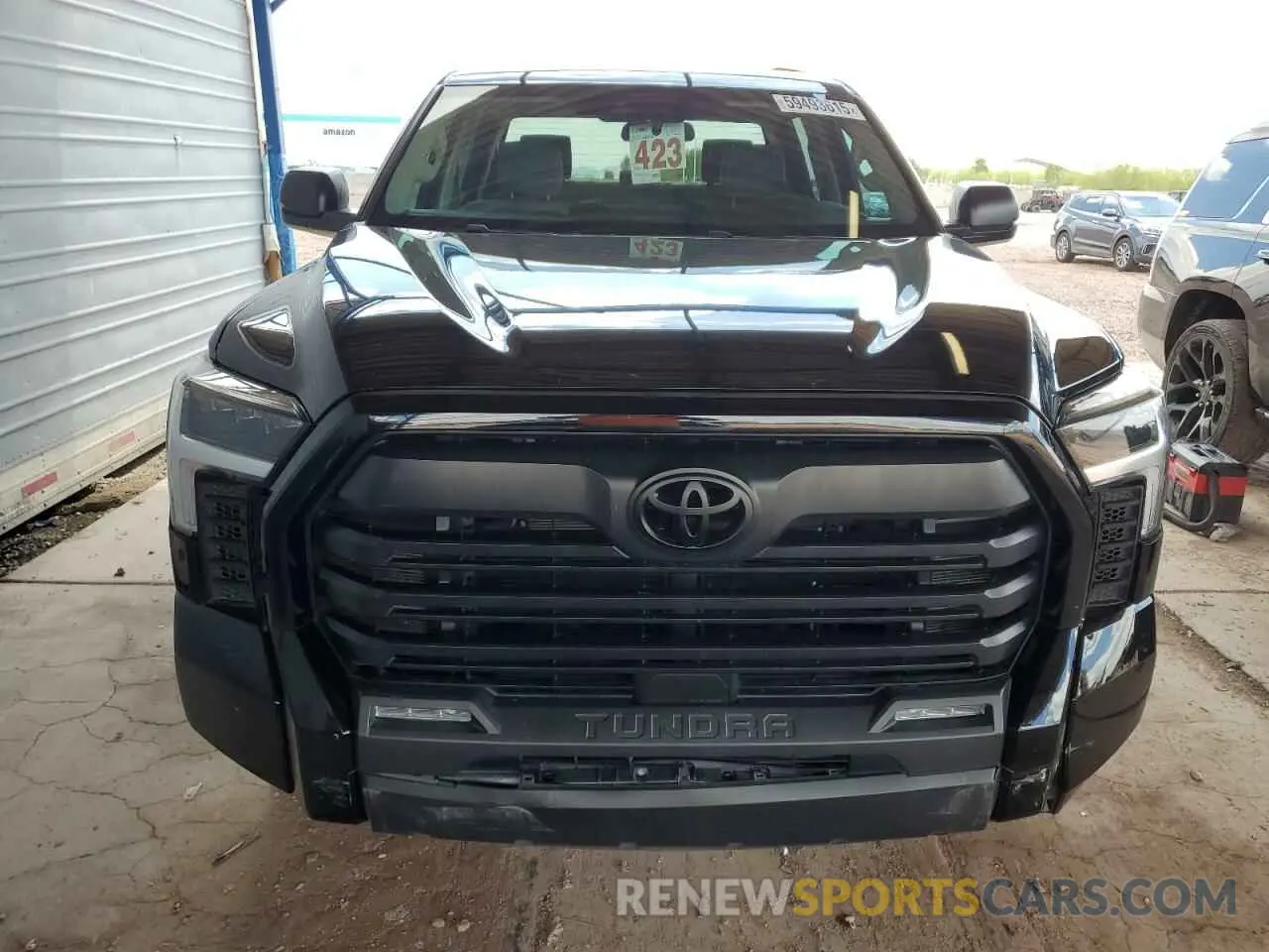 5 Photograph of a damaged car 5TFLA5DB7RX157094 TOYOTA TUNDRA 2024