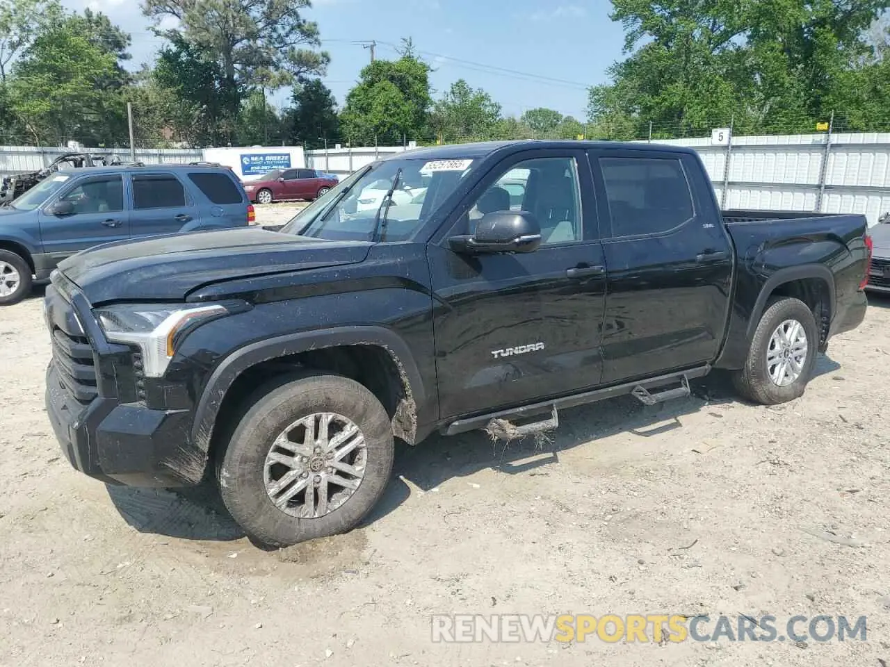 1 Photograph of a damaged car 5TFLA5DB7RX179631 TOYOTA TUNDRA 2024