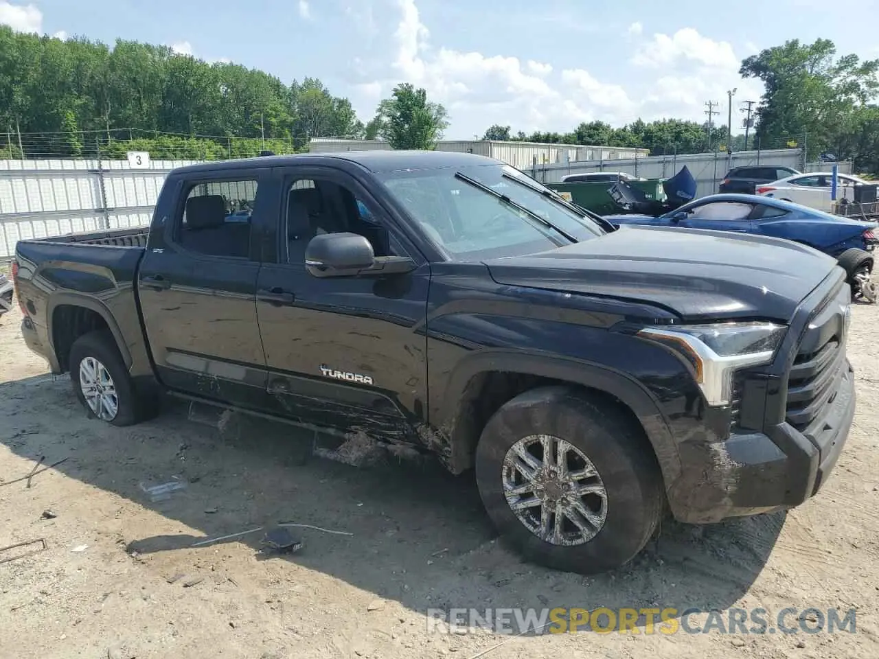 4 Photograph of a damaged car 5TFLA5DB7RX179631 TOYOTA TUNDRA 2024