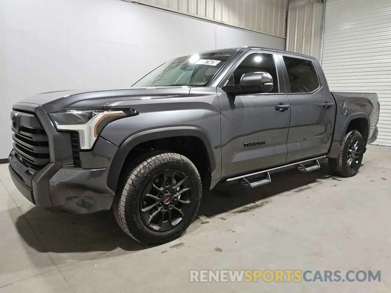 1 Photograph of a damaged car 5TFLA5DB8RX210191 TOYOTA TUNDRA 2024