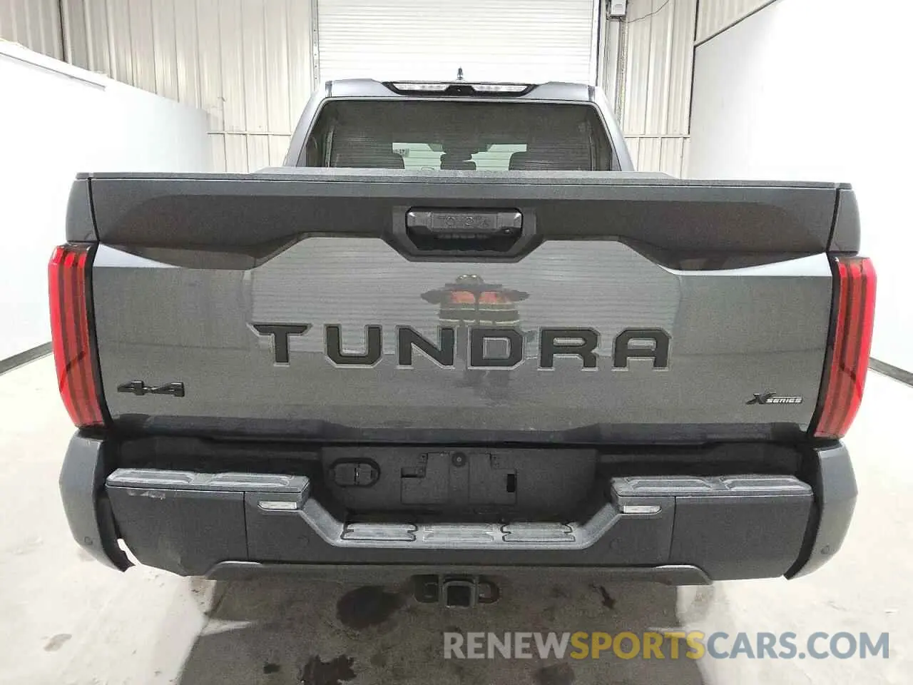6 Photograph of a damaged car 5TFLA5DB8RX210191 TOYOTA TUNDRA 2024