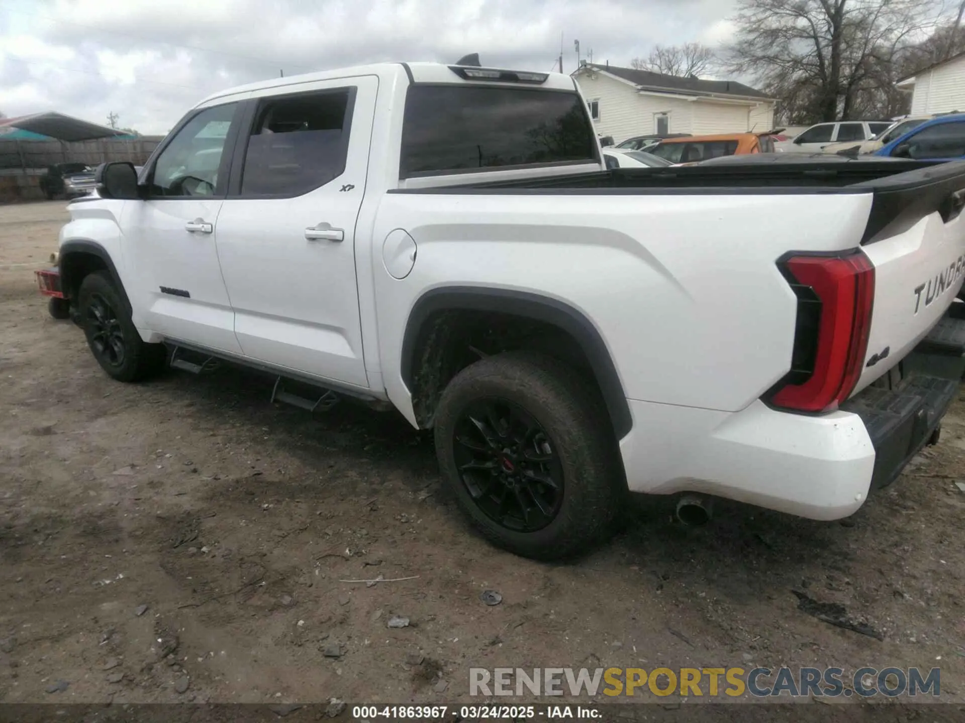 3 Photograph of a damaged car 5TFLA5DB9RX141205 TOYOTA TUNDRA 2024