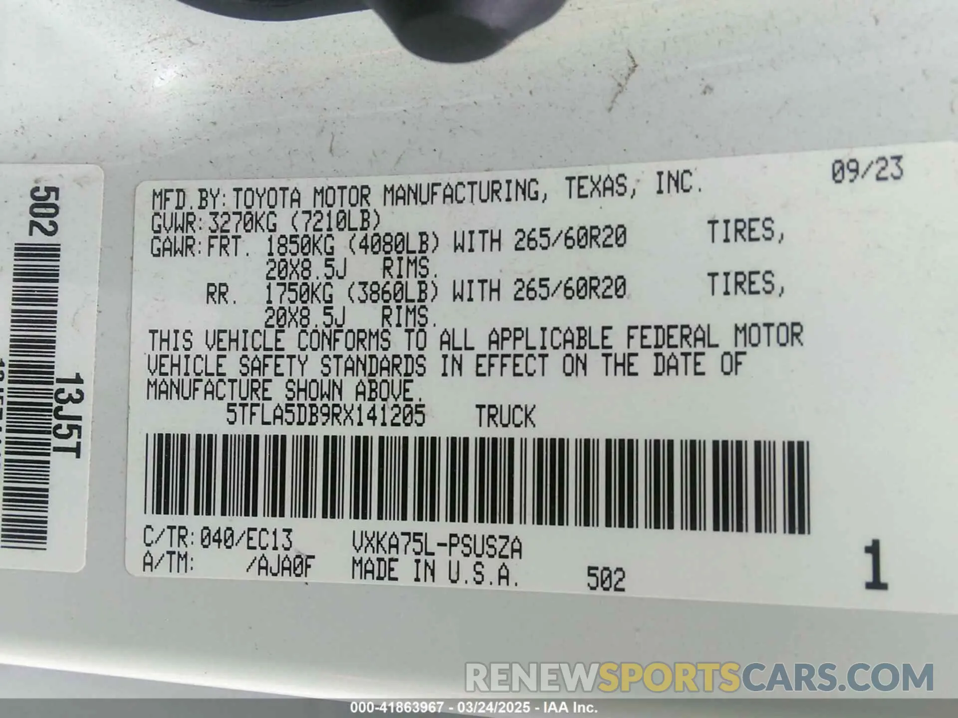 9 Photograph of a damaged car 5TFLA5DB9RX141205 TOYOTA TUNDRA 2024