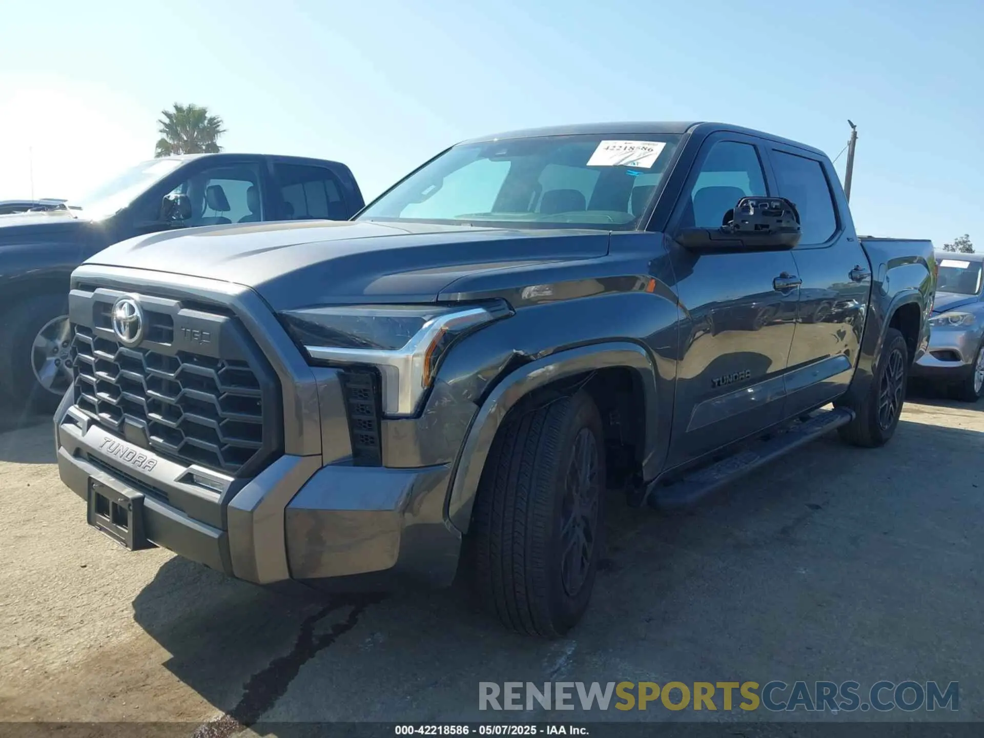 2 Photograph of a damaged car 5TFLA5DB9RX206764 TOYOTA TUNDRA 2024