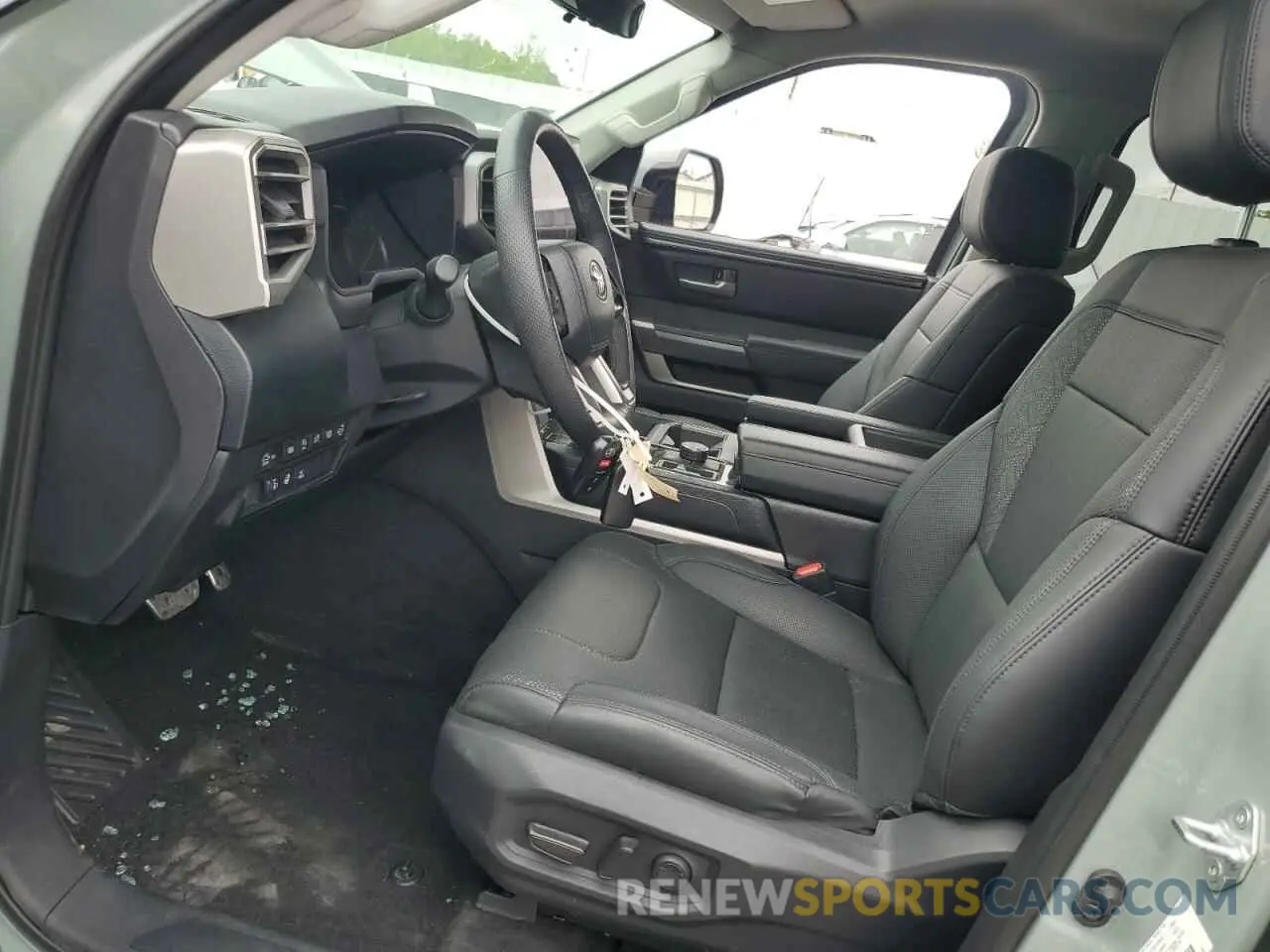 7 Photograph of a damaged car 5TFLA5DBXRX157722 TOYOTA TUNDRA 2024