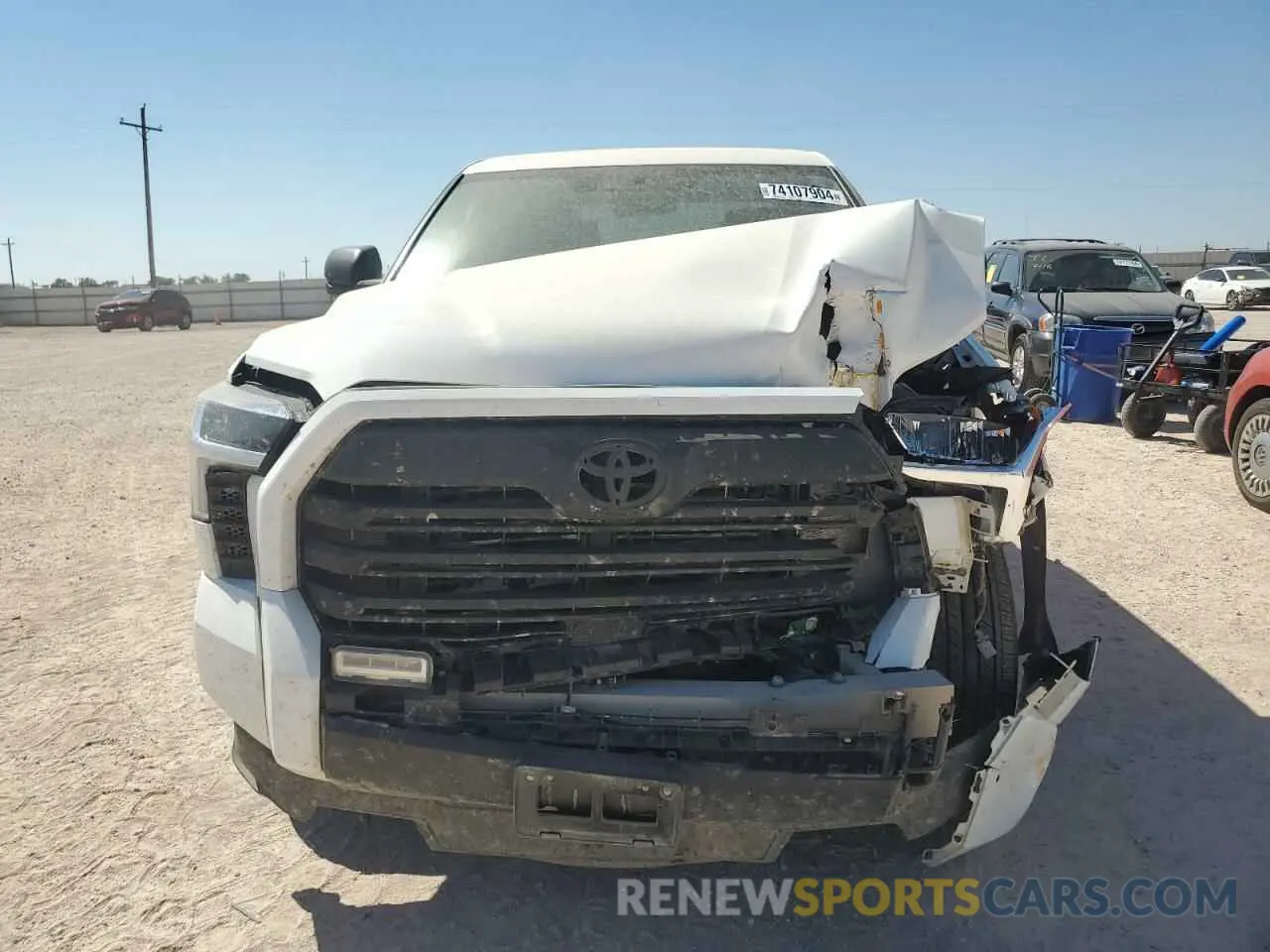 5 Photograph of a damaged car 5TFLA5EC1RX026640 TOYOTA TUNDRA 2024