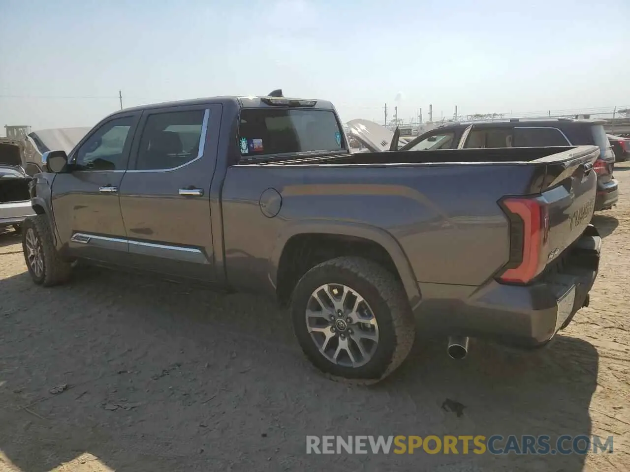 2 Photograph of a damaged car 5TFMA5ECXRX021876 TOYOTA TUNDRA 2024