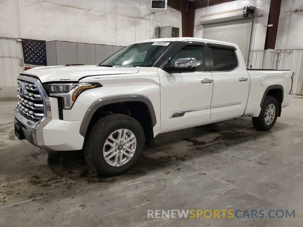 1 Photograph of a damaged car 5TFMC5EC3RX007473 TOYOTA TUNDRA 2024