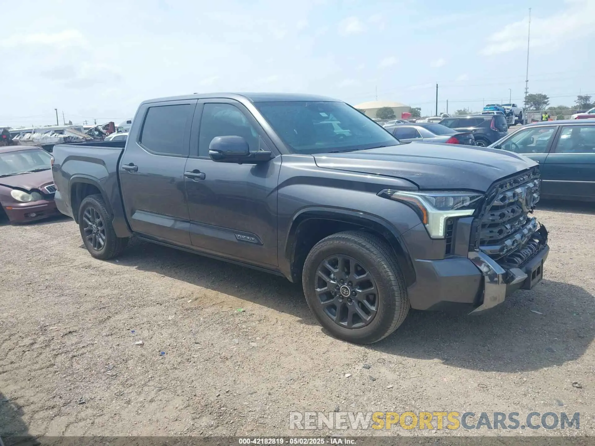 1 Photograph of a damaged car 5TFNA5AB6RX034304 TOYOTA TUNDRA 2024