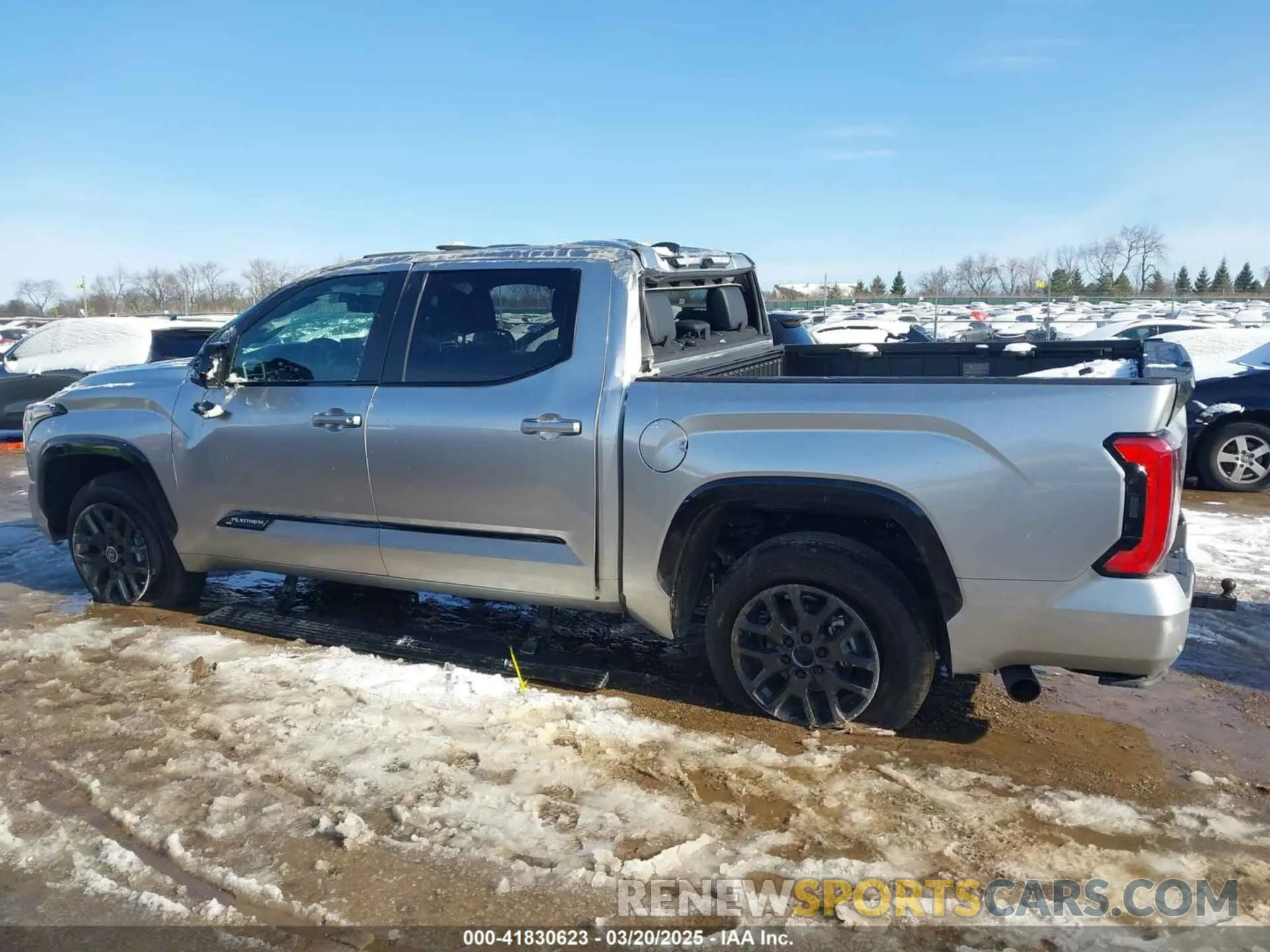 14 Photograph of a damaged car 5TFNA5DB7RX142071 TOYOTA TUNDRA 2024