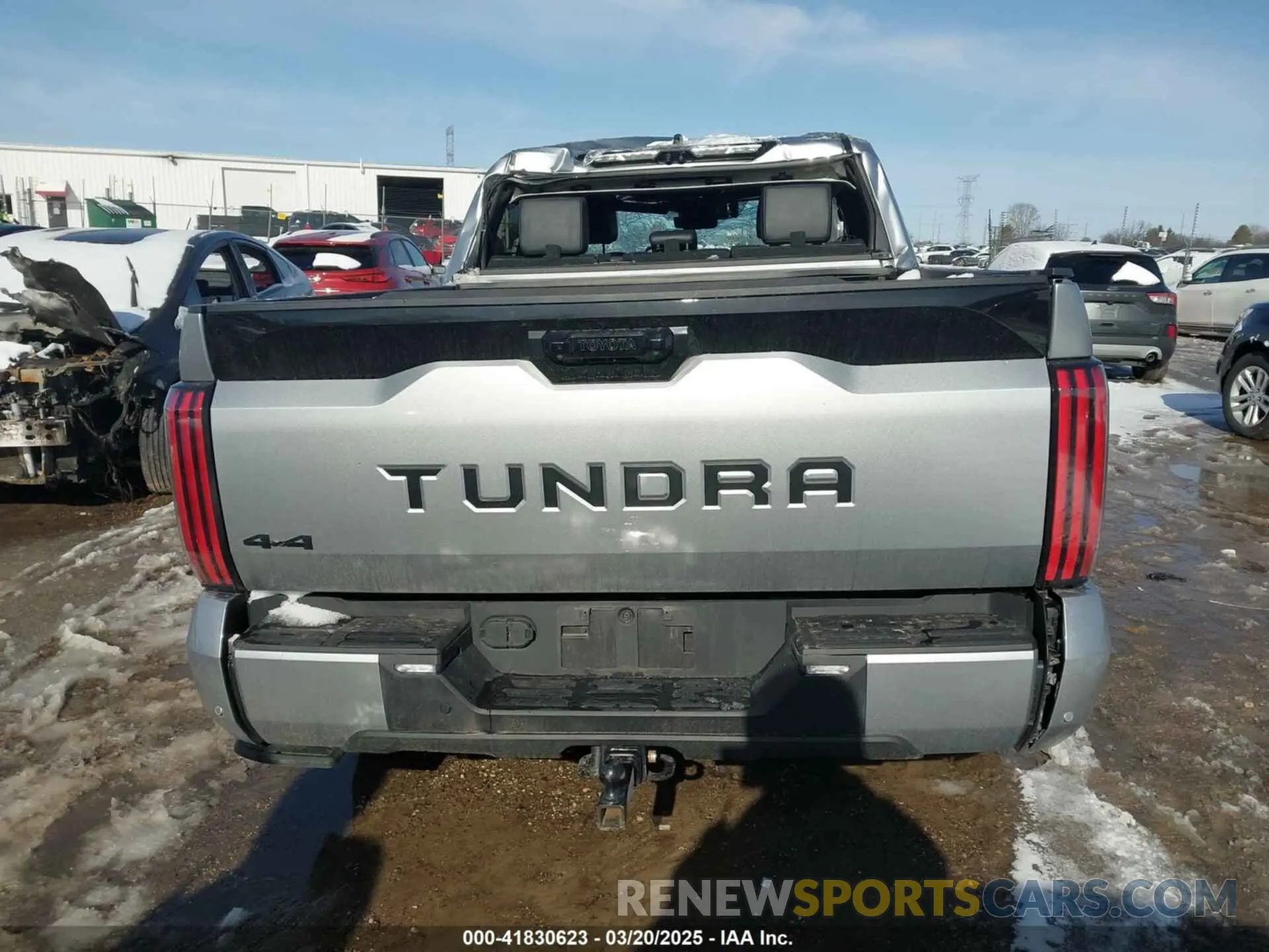 16 Photograph of a damaged car 5TFNA5DB7RX142071 TOYOTA TUNDRA 2024