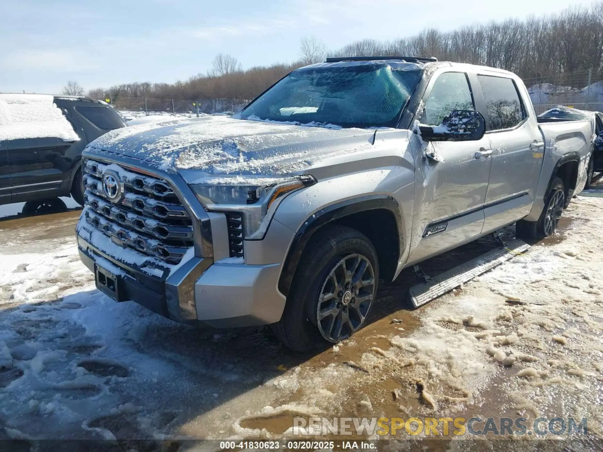 2 Photograph of a damaged car 5TFNA5DB7RX142071 TOYOTA TUNDRA 2024