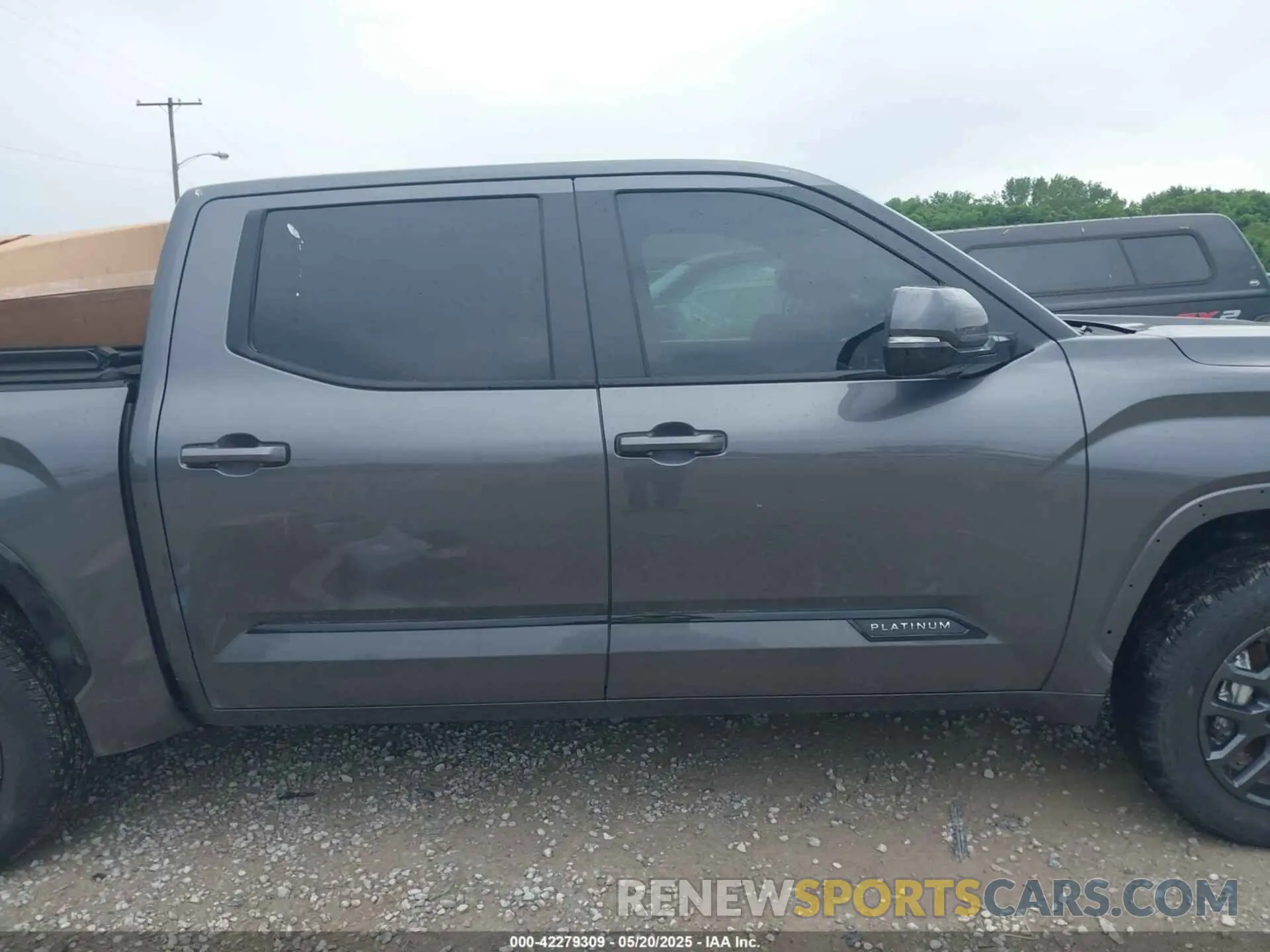 13 Photograph of a damaged car 5TFNA5DB8RX209602 TOYOTA TUNDRA 2024