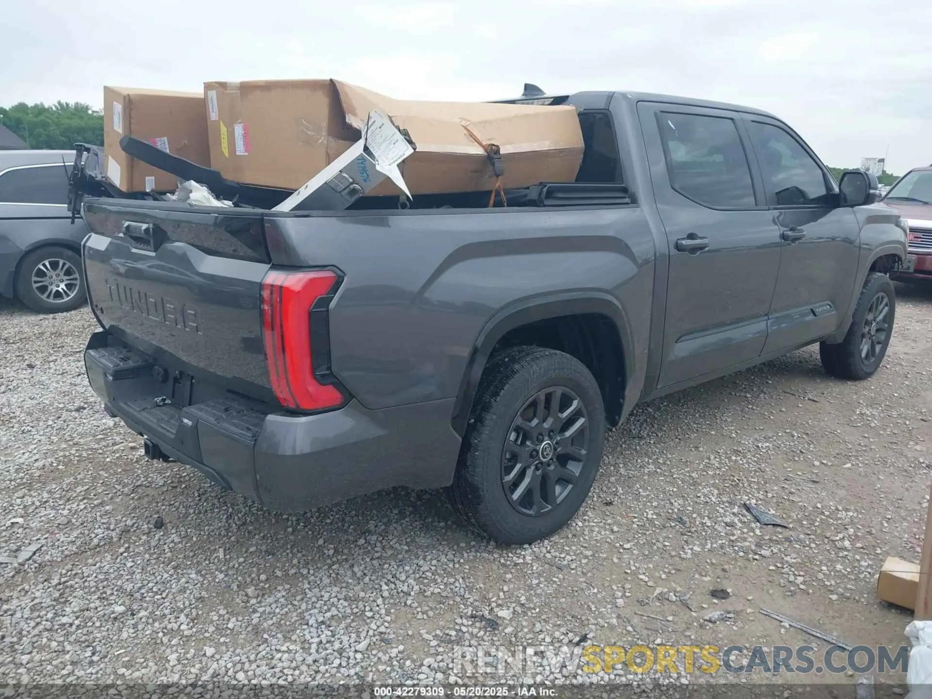 4 Photograph of a damaged car 5TFNA5DB8RX209602 TOYOTA TUNDRA 2024