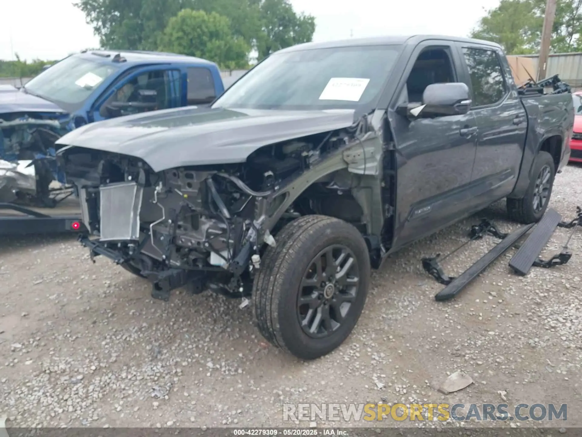 6 Photograph of a damaged car 5TFNA5DB8RX209602 TOYOTA TUNDRA 2024