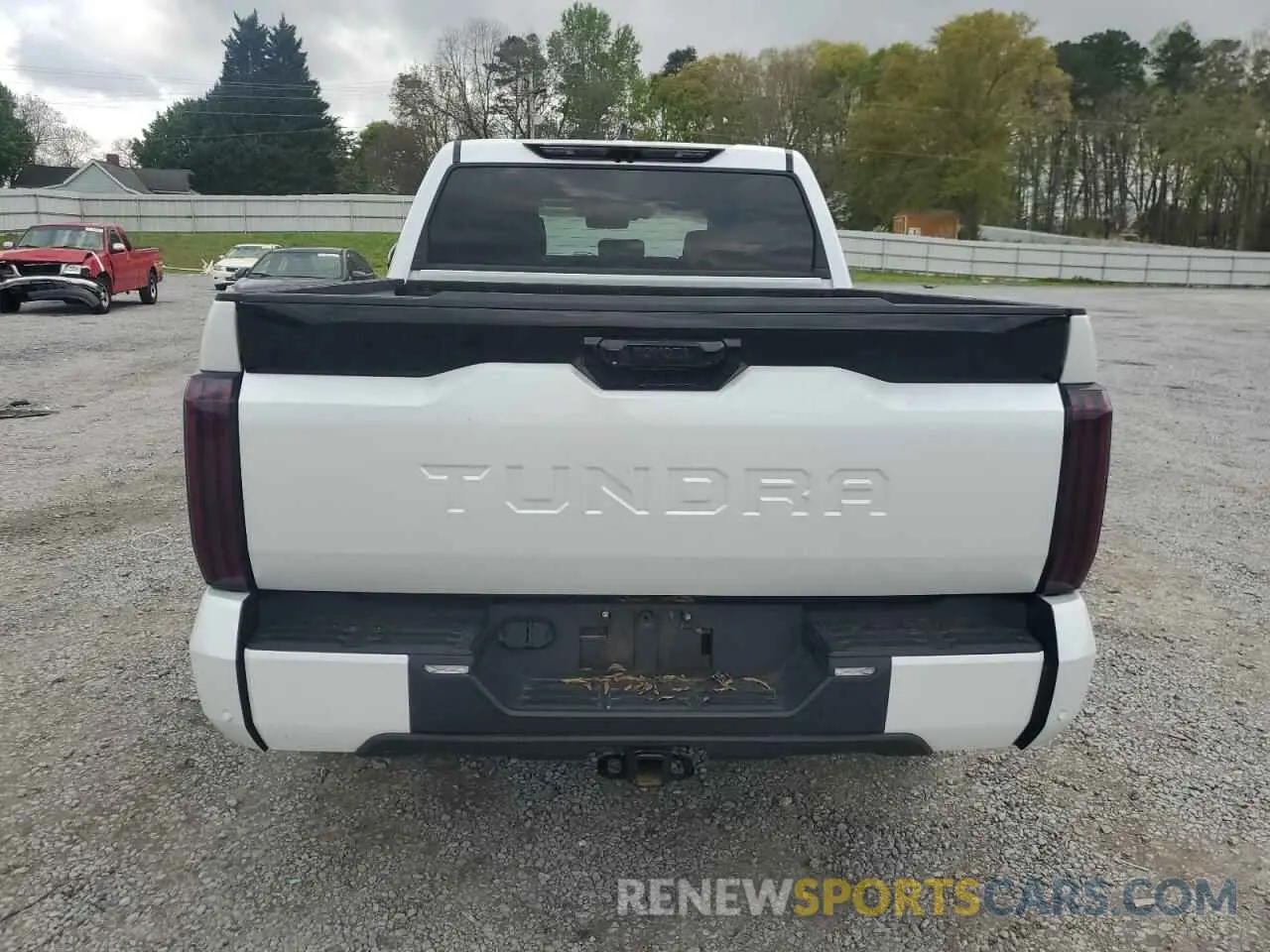 6 Photograph of a damaged car 5TFNC5AB8RX003128 TOYOTA TUNDRA 2024