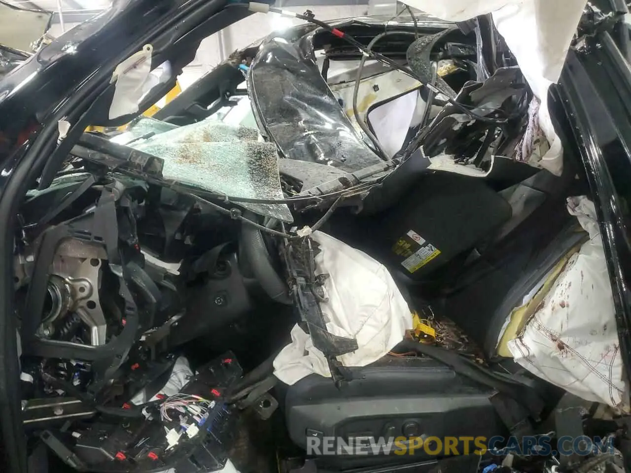 7 Photograph of a damaged car 5TFNC5DBXRX066808 TOYOTA TUNDRA 2024