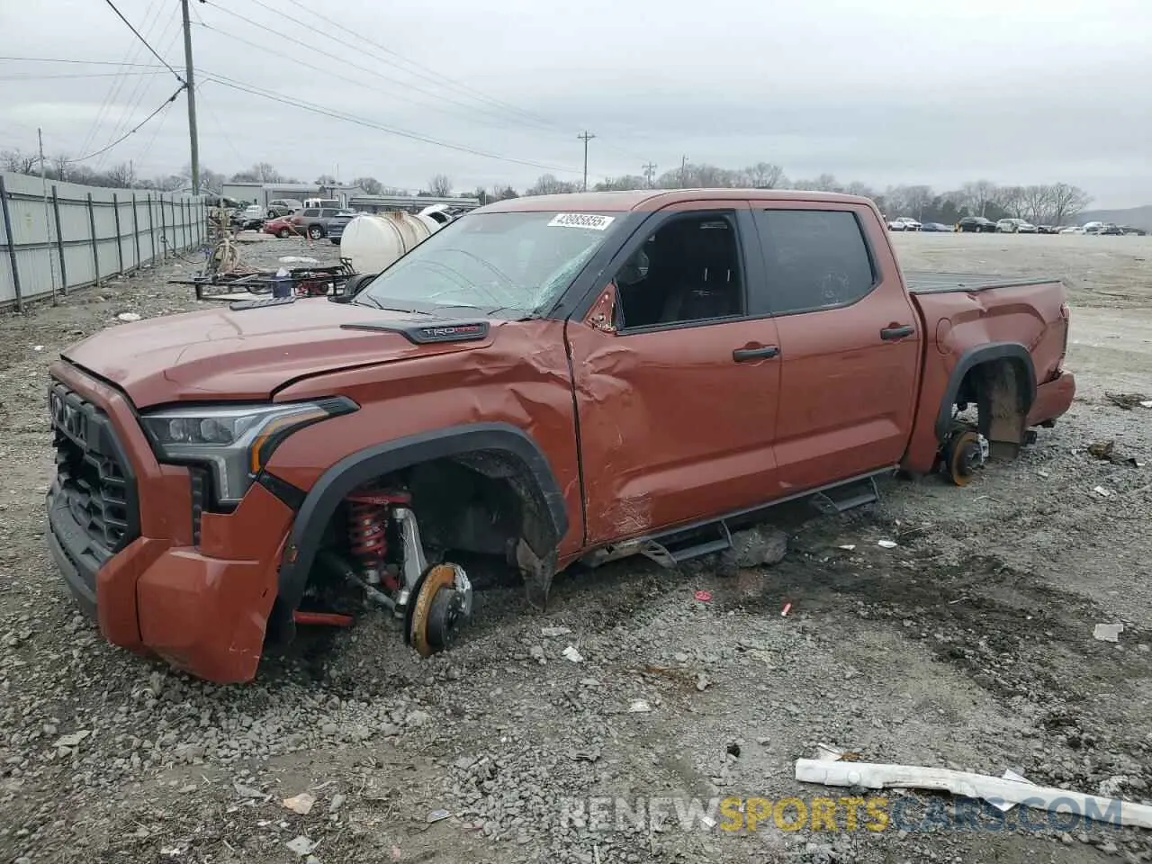 1 Photograph of a damaged car 5TFPC5DB6RX076616 TOYOTA TUNDRA 2024