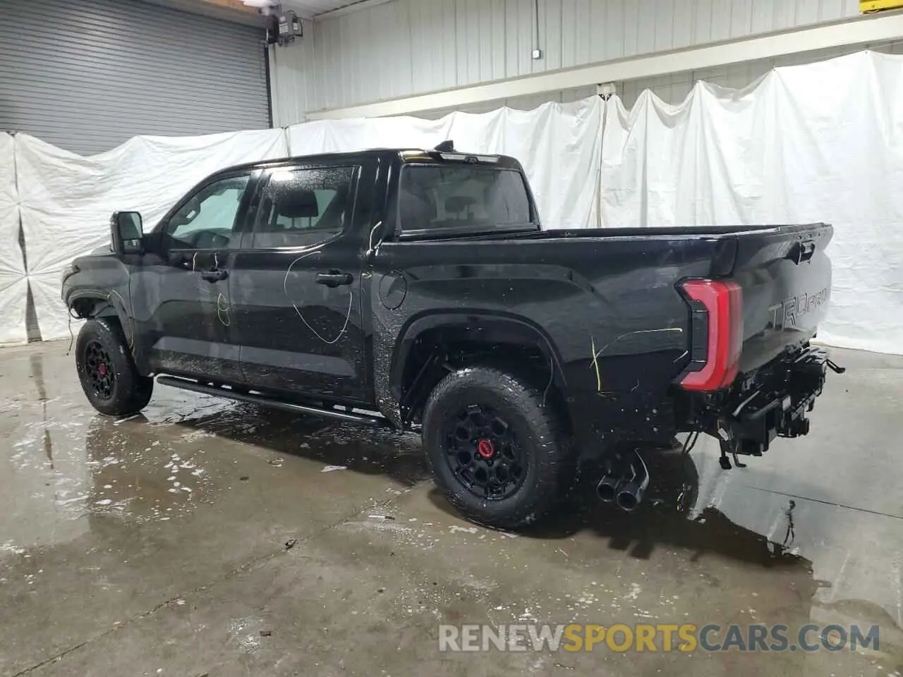 2 Photograph of a damaged car 5TFPC5DB7RX045567 TOYOTA TUNDRA 2024