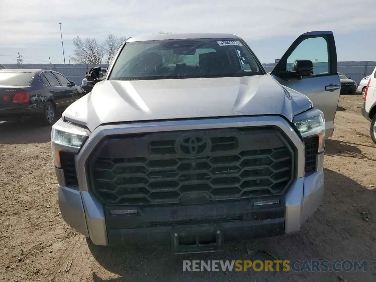 5 Photograph of a damaged car 5TFWA5DB0RX152333 TOYOTA TUNDRA 2024
