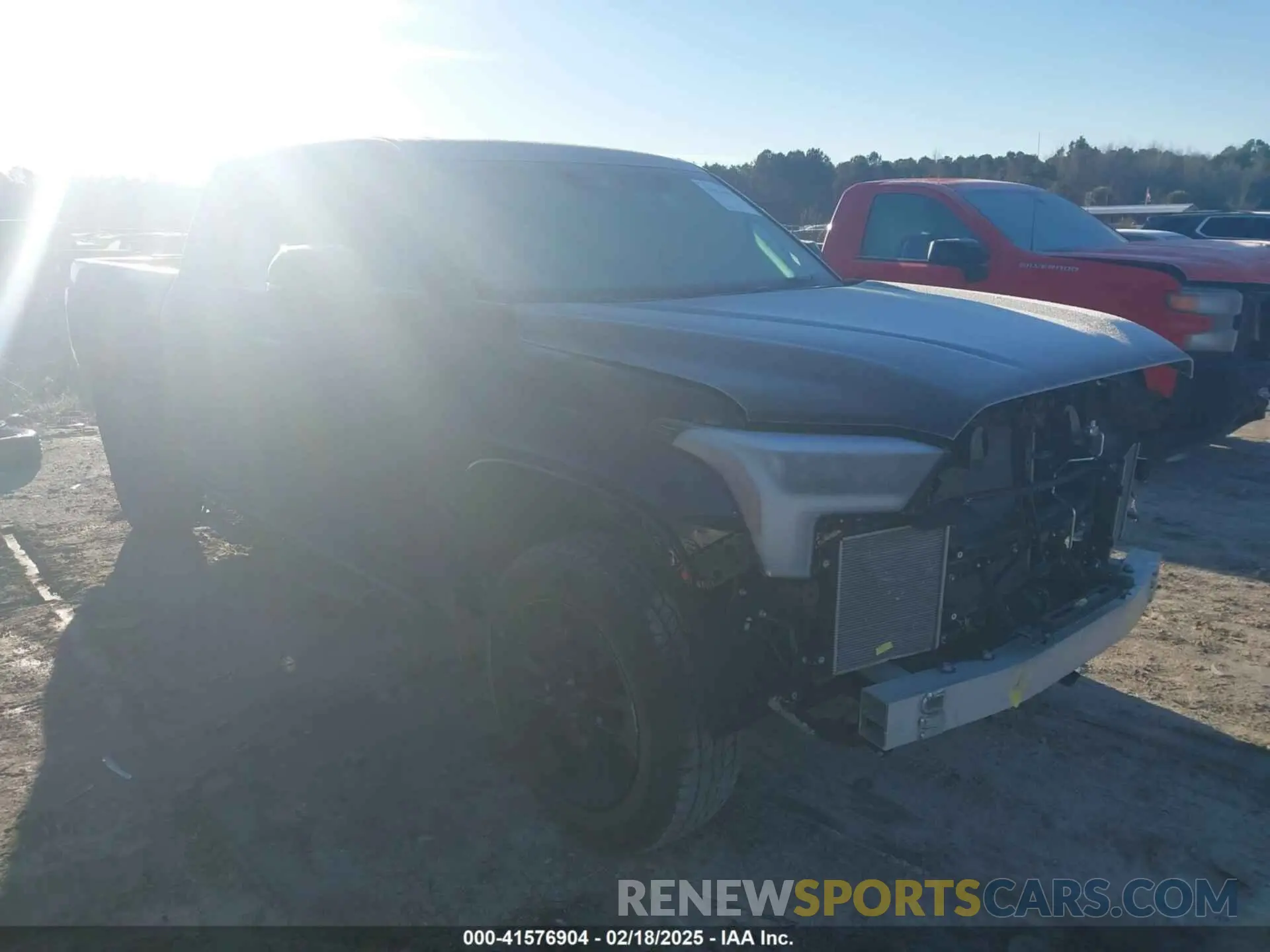 1 Photograph of a damaged car 5TFWA5DB0RX201305 TOYOTA TUNDRA 2024