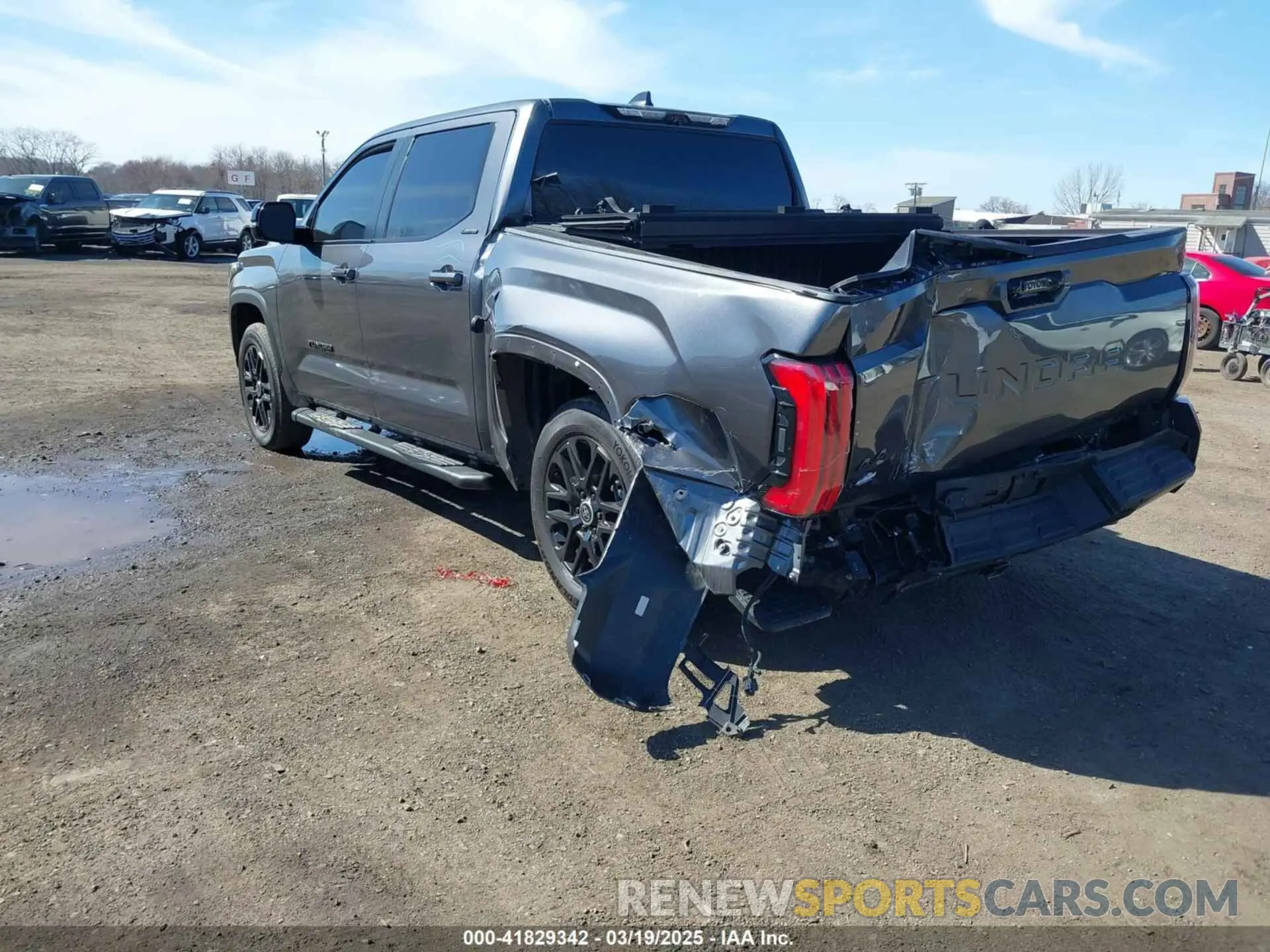 6 Photograph of a damaged car 5TFWA5DB2RX185625 TOYOTA TUNDRA 2024