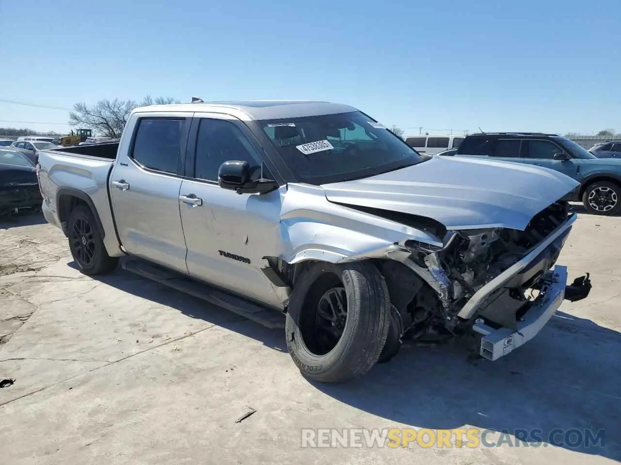 4 Photograph of a damaged car 5TFWA5DB3RX133291 TOYOTA TUNDRA 2024