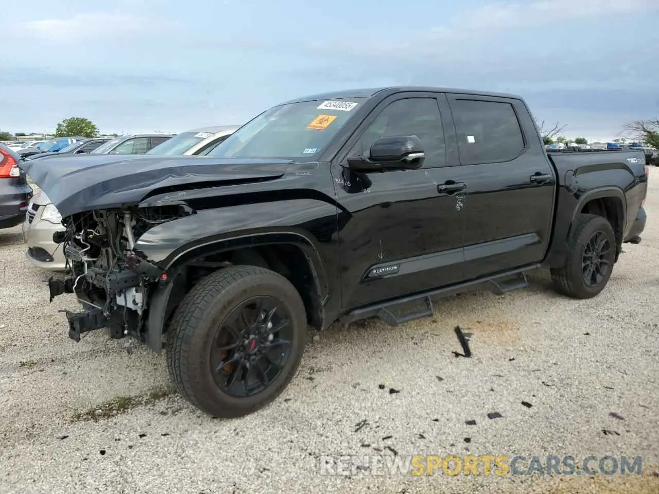 1 Photograph of a damaged car 5TFWA5DB7RX182672 TOYOTA TUNDRA 2024