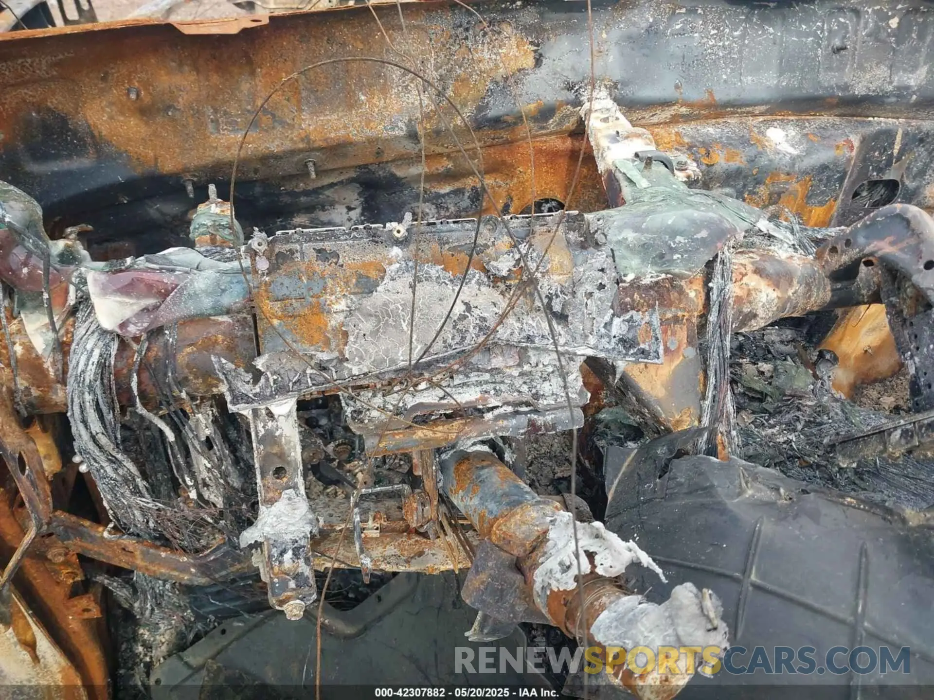 7 Photograph of a damaged car 5TFWA5DB9RX232262 TOYOTA TUNDRA 2024
