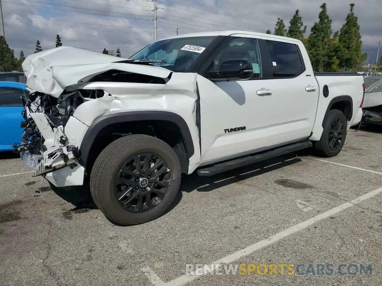 1 Photograph of a damaged car 5TFWC5DB0RX045924 TOYOTA TUNDRA 2024