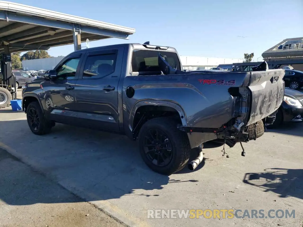 2 Photograph of a damaged car 5TFWC5DB4RX058286 TOYOTA TUNDRA 2024