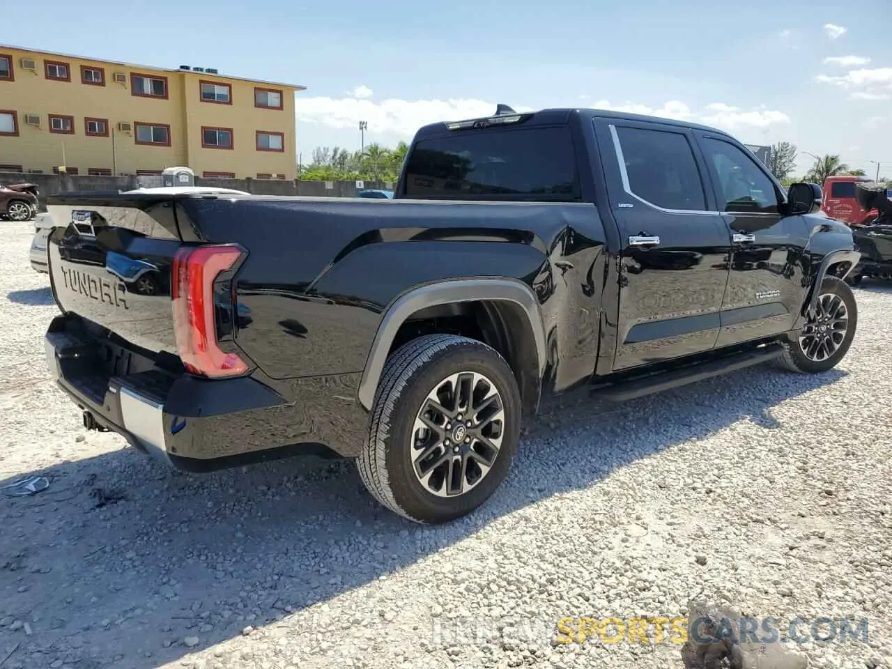 3 Photograph of a damaged car 5TFJA5BC0SX003559 TOYOTA TUNDRA 2025