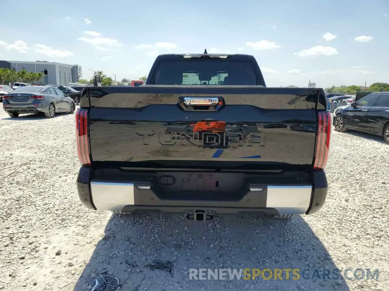 6 Photograph of a damaged car 5TFJA5BC0SX003559 TOYOTA TUNDRA 2025