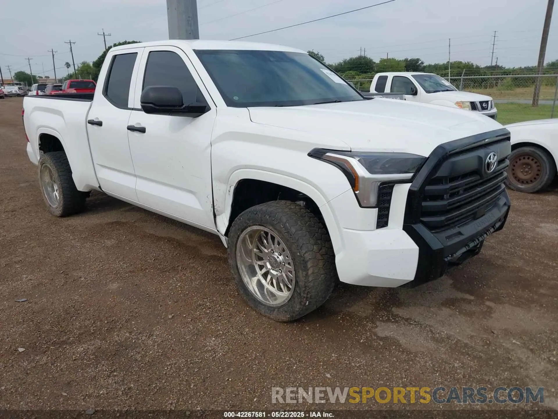 1 Photograph of a damaged car 5TFKB5DA4SX280387 TOYOTA TUNDRA 2025