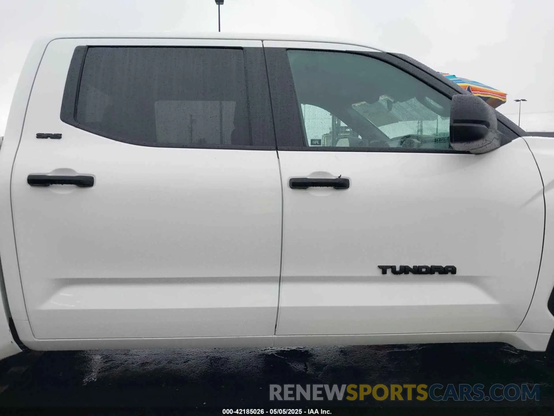 14 Photograph of a damaged car 5TFLA5AB6SX043808 TOYOTA TUNDRA 2025