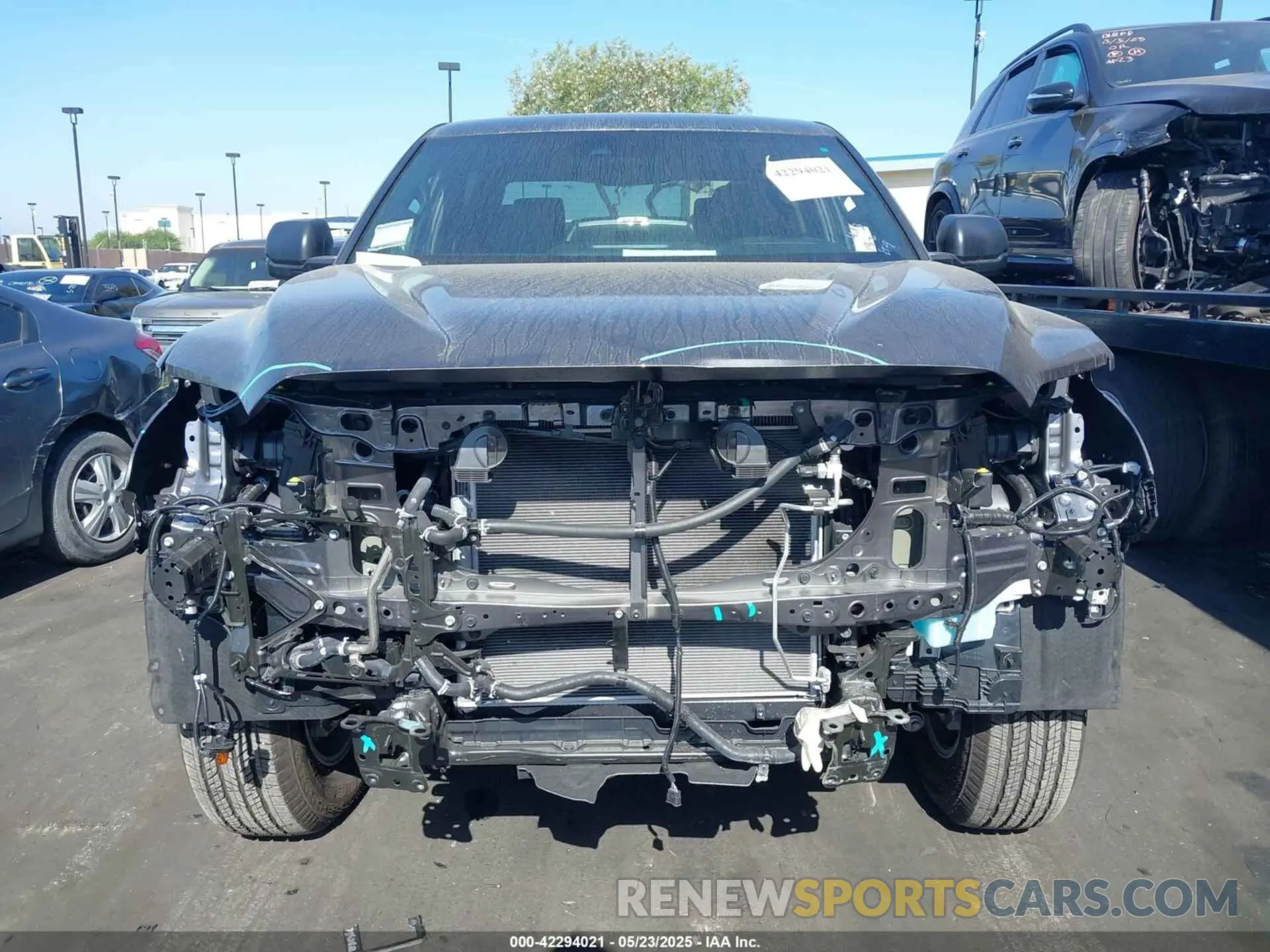 13 Photograph of a damaged car 5TFLA5DB1SX263126 TOYOTA TUNDRA 2025