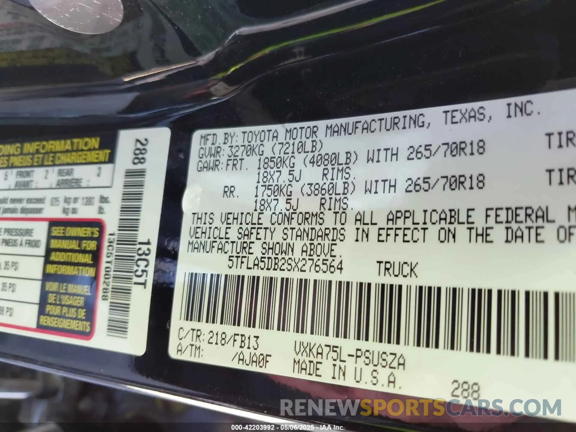 9 Photograph of a damaged car 5TFLA5DB2SX276564 TOYOTA TUNDRA 2025