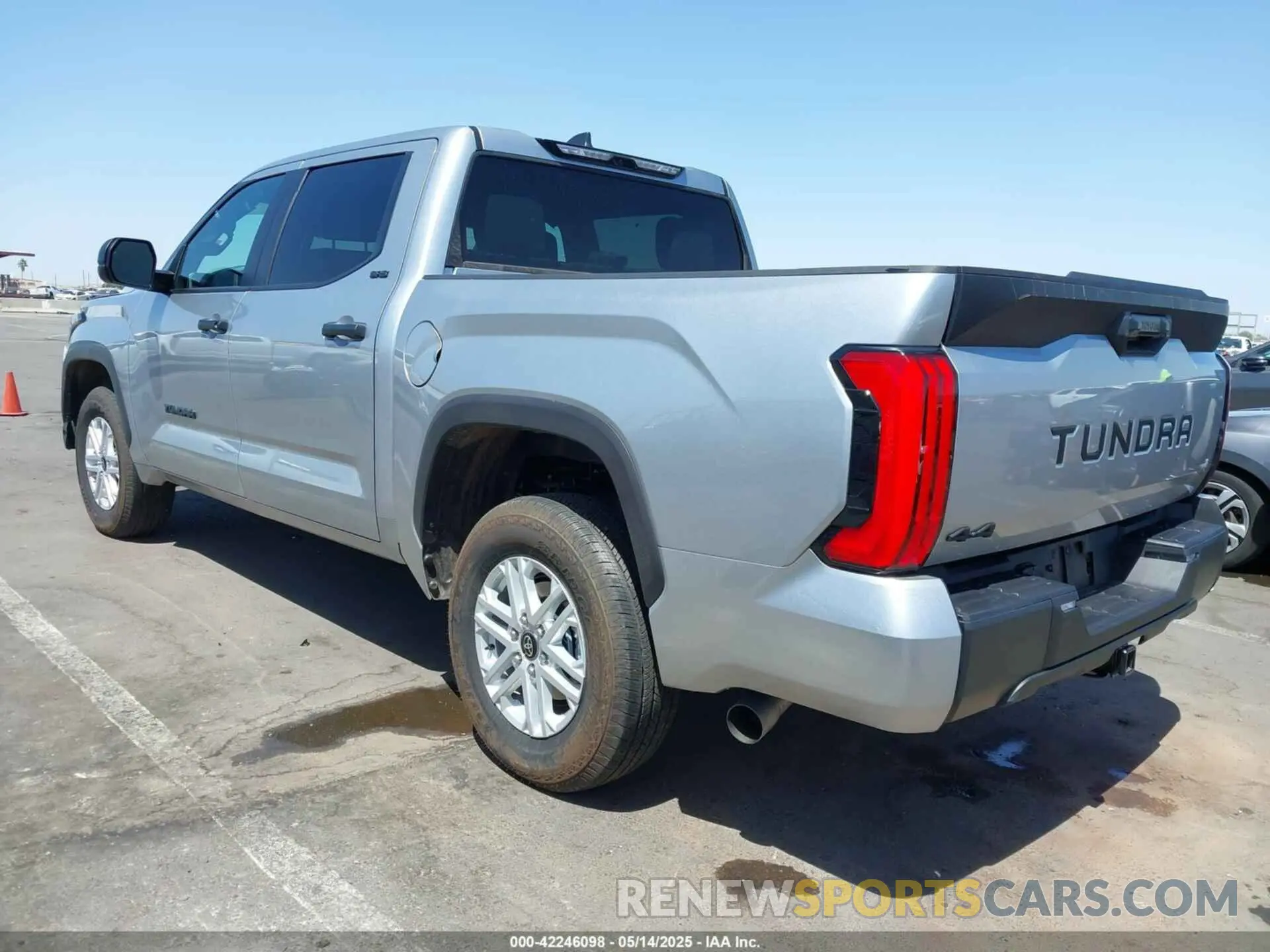 3 Photograph of a damaged car 5TFLA5DB5SX297358 TOYOTA TUNDRA 2025