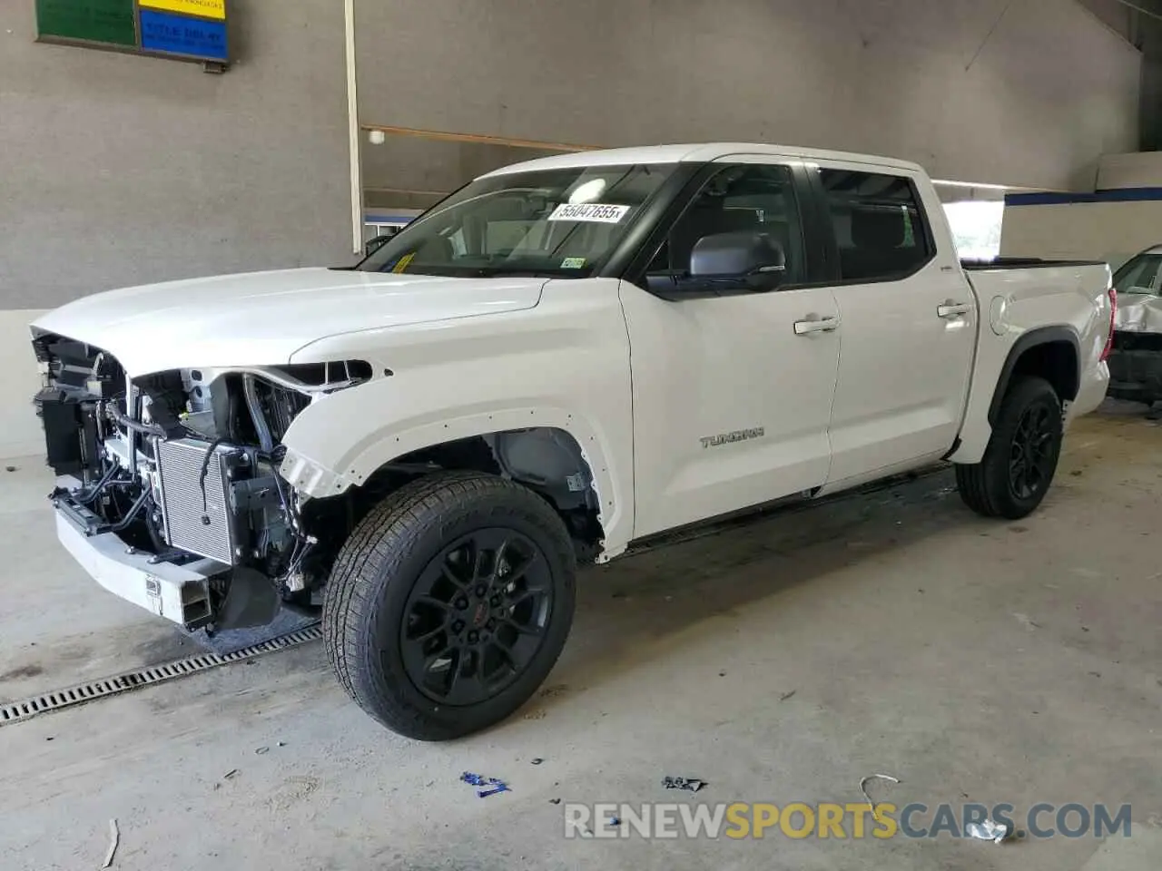 1 Photograph of a damaged car 5TFLA5DB8SX271689 TOYOTA TUNDRA 2025