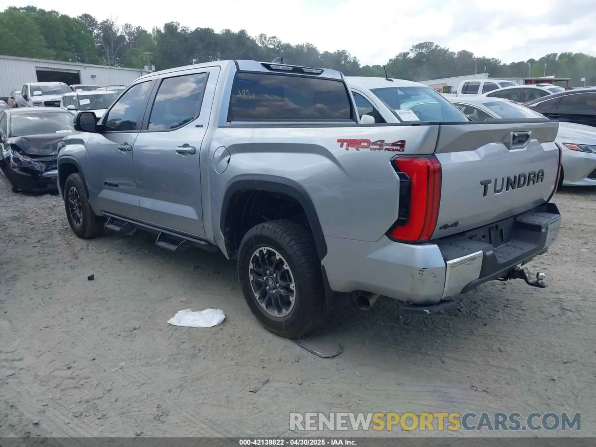 3 Photograph of a damaged car 5TFLA5DB9SX243982 TOYOTA TUNDRA 2025