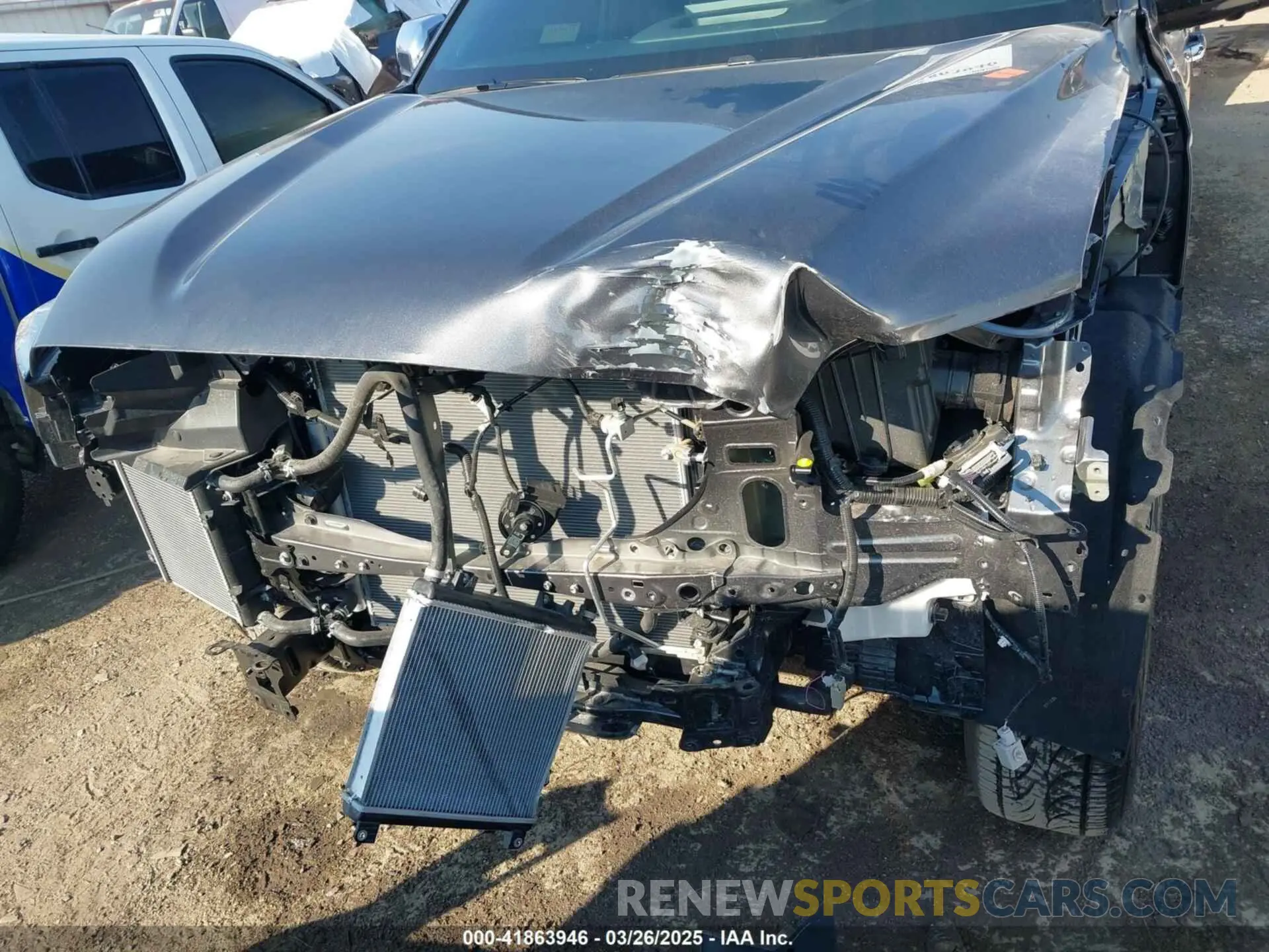 6 Photograph of a damaged car 5TFMA5DB5SX243191 TOYOTA TUNDRA 2025