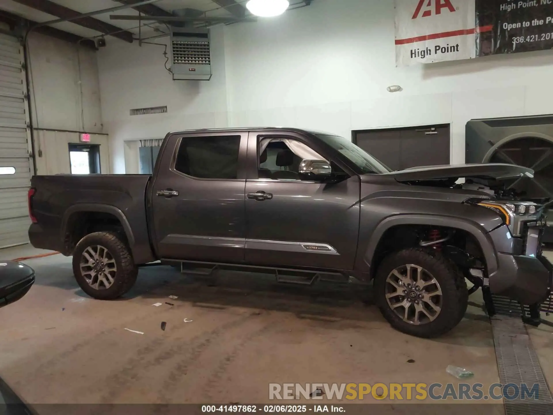 12 Photograph of a damaged car 5TFMA5DB5SX247306 TOYOTA TUNDRA 2025