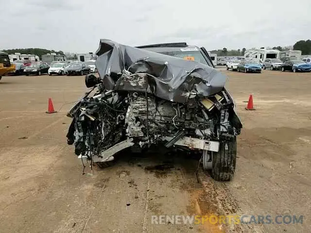 10 Photograph of a damaged car 5TFMA5DB6SX240543 TOYOTA TUNDRA 2025