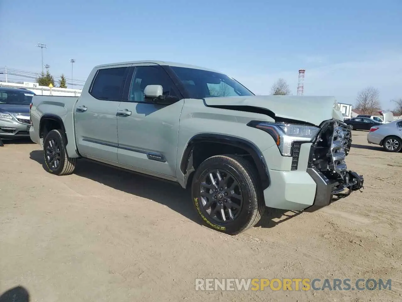 4 Photograph of a damaged car 5TFNA5DB9SX250892 TOYOTA TUNDRA 2025
