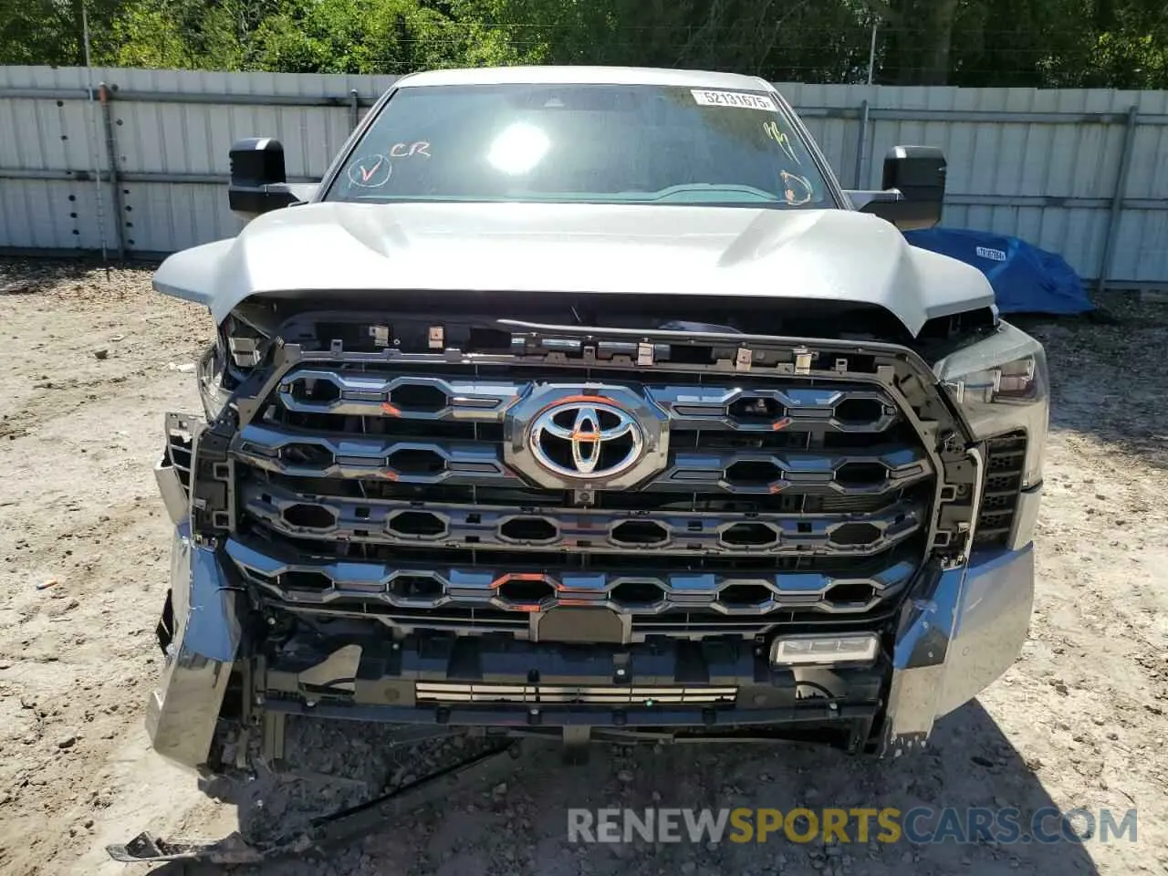5 Photograph of a damaged car 5TFNA5EC5SX036862 TOYOTA TUNDRA 2025
