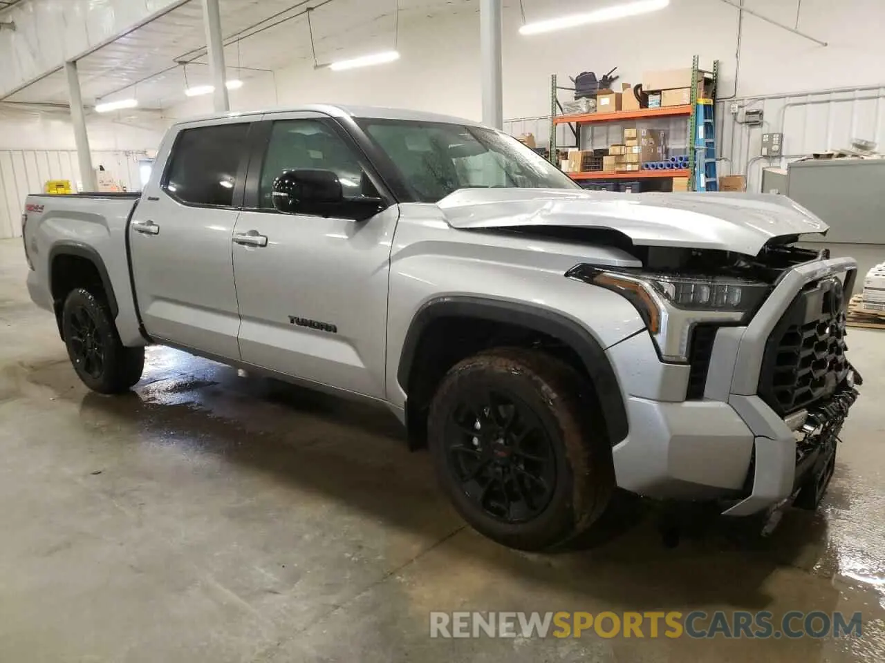 4 Photograph of a damaged car 5TFWA5DB7SX257859 TOYOTA TUNDRA 2025