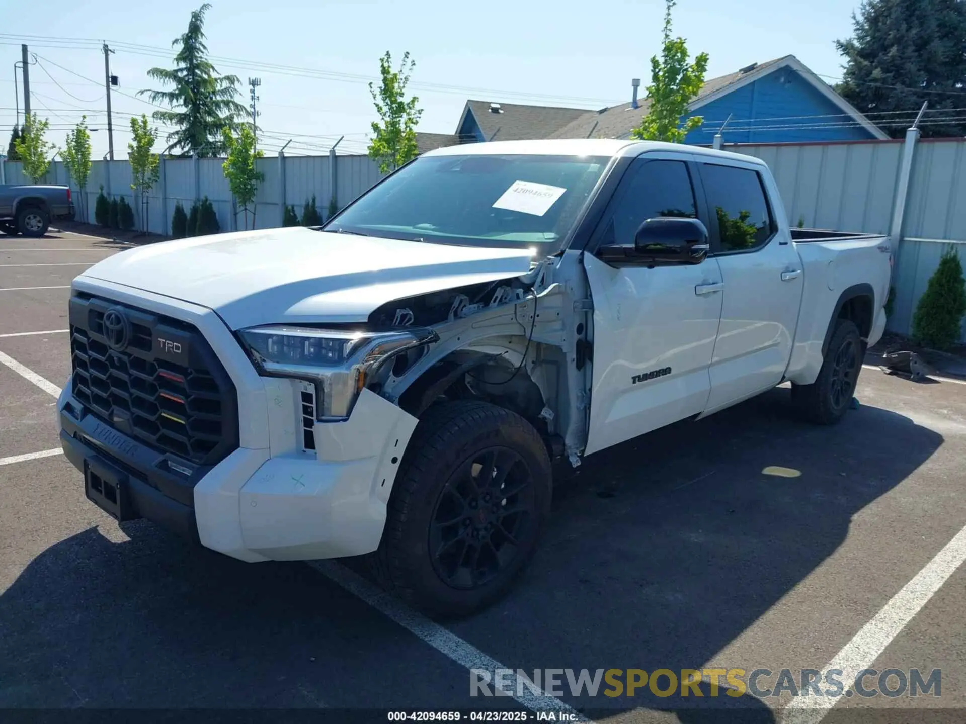 2 Photograph of a damaged car 5TFWA5EC3SX036833 TOYOTA TUNDRA 2025
